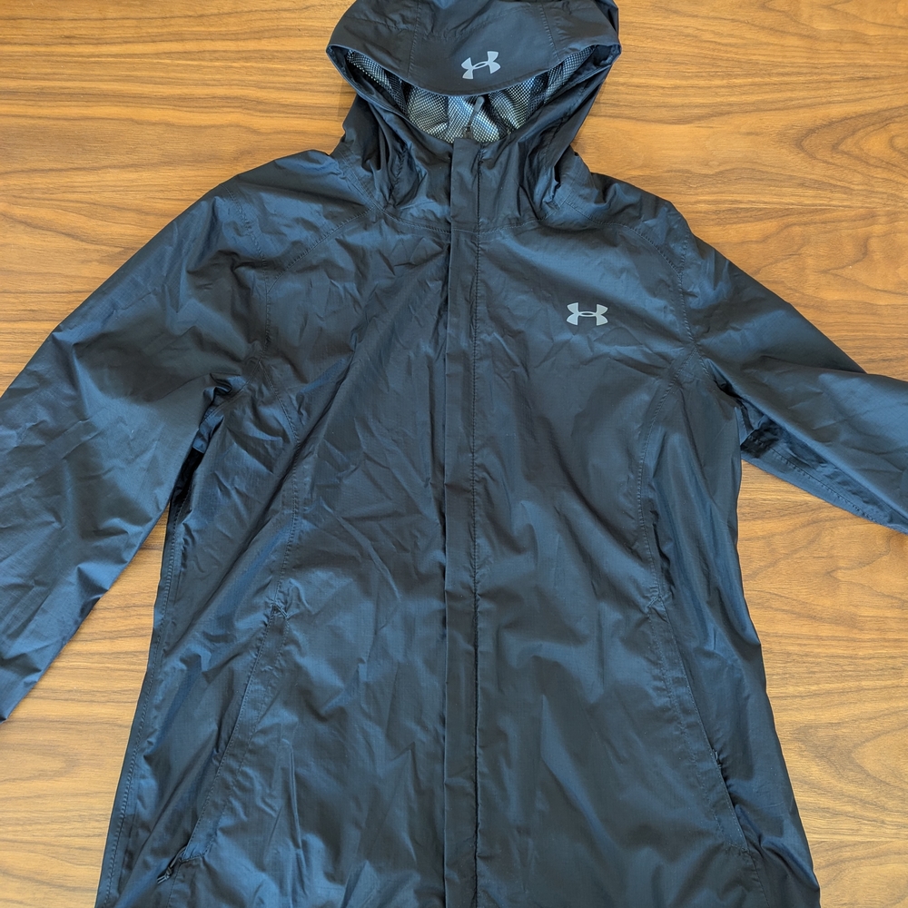 Under Armour Windbreaker